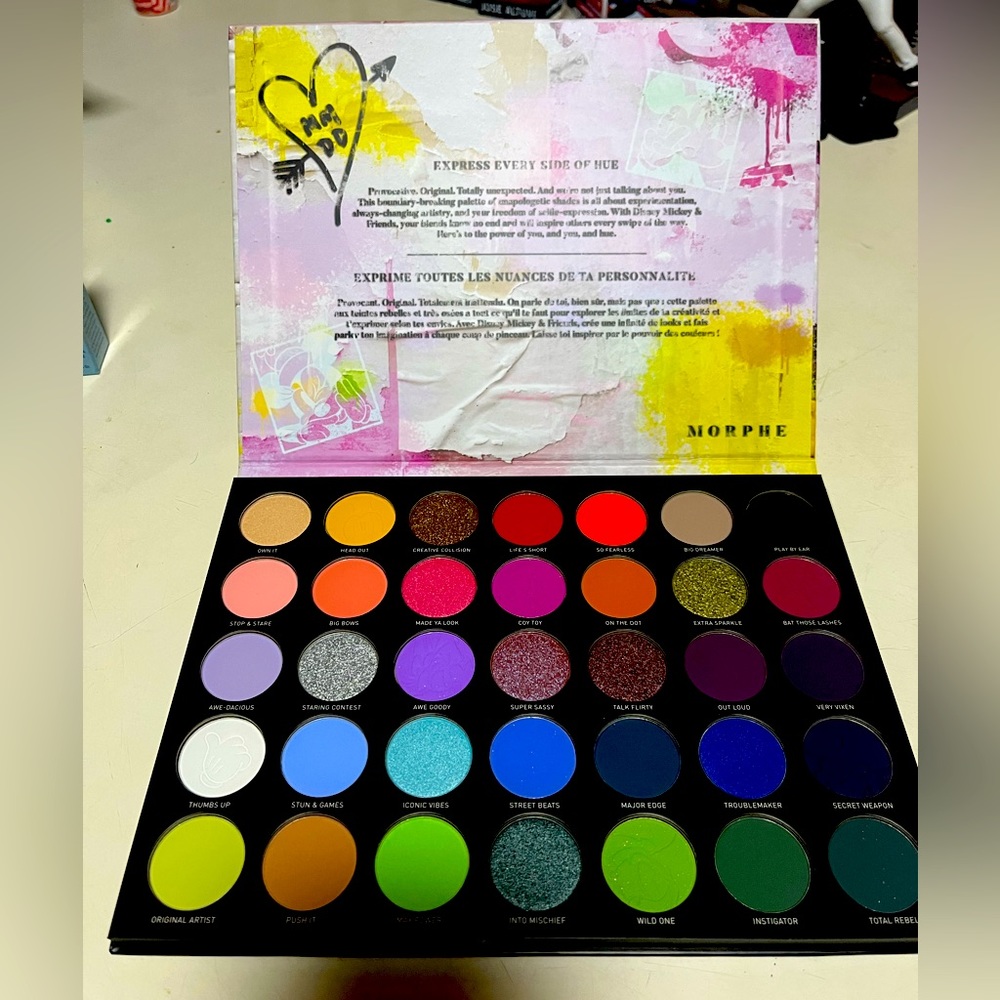 ***disney morphe 30 pan eyeshadow pallet limited edition new in box***